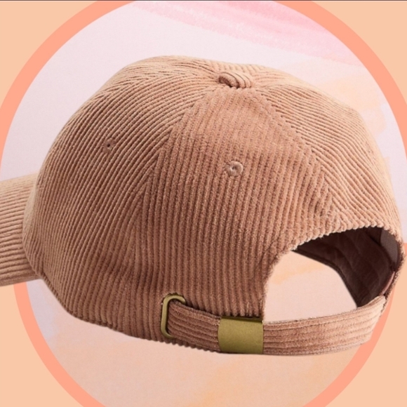 NWT Curved Brim Corduroy Baseball Cap - Picture 2 of 4